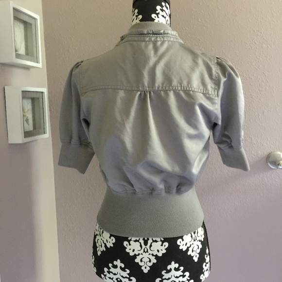 SOLD WET SEAL Grey Cropped Moto Style Snap Jacket - Picture 5 of 8